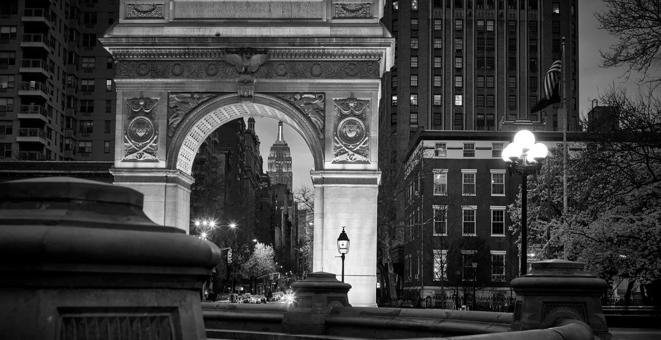 Washington Square Park, March 31, 2020, 7:10 p.m.